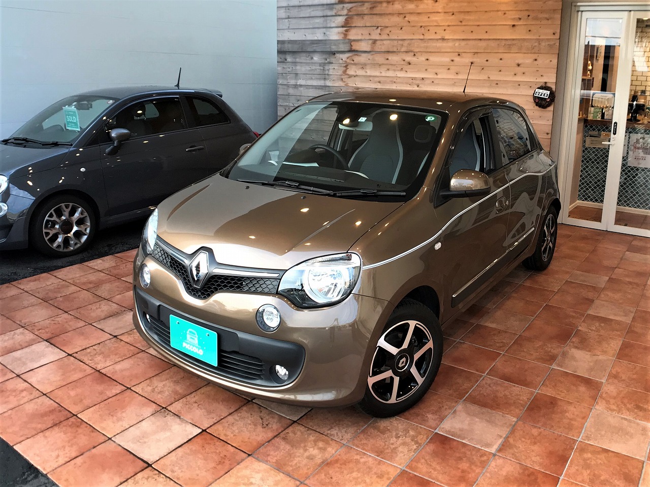 RENAULT TWINGO インテンス