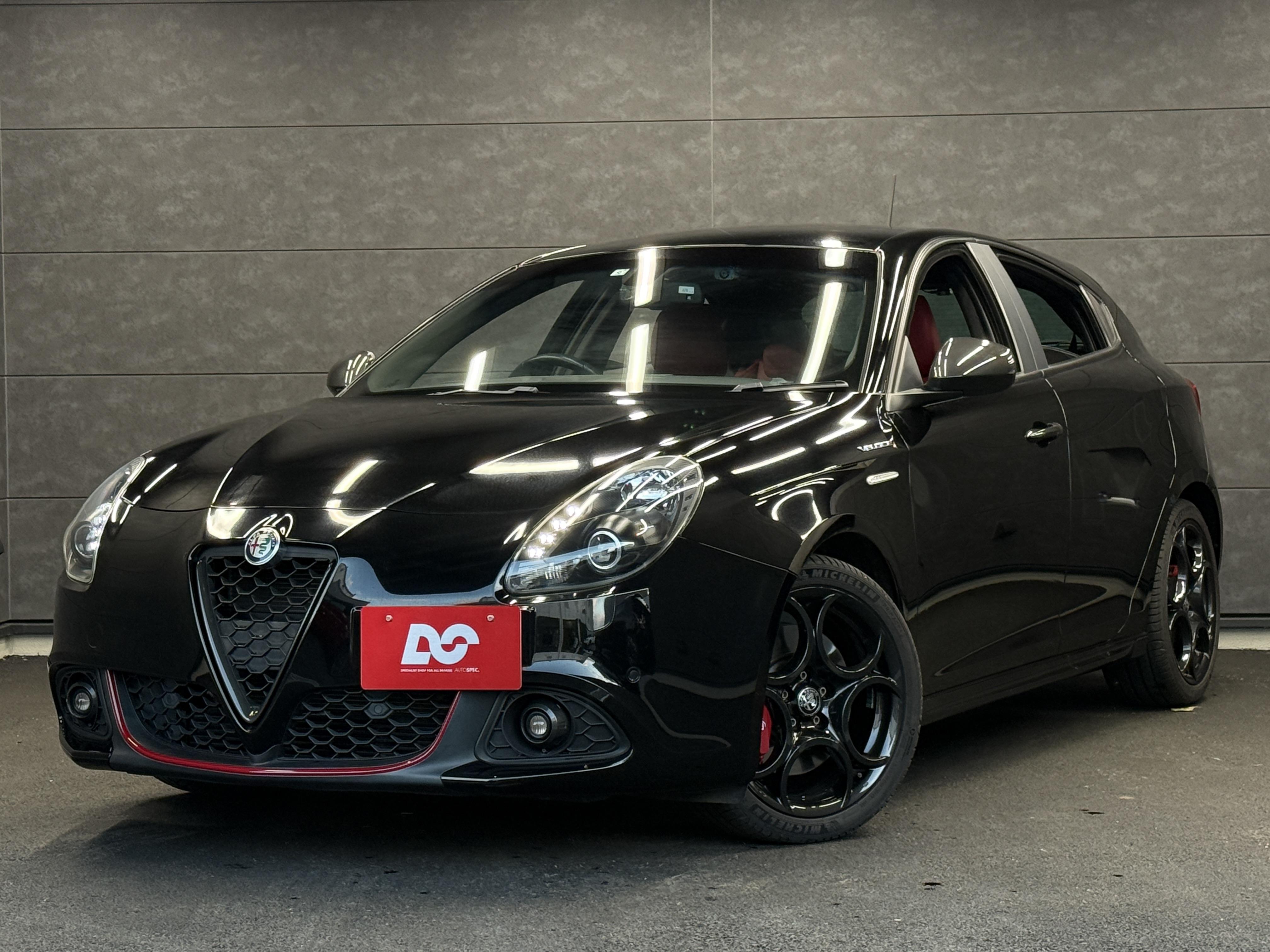 AlfaRomeo Giulietta　VELOCE 1750TBI RHD 6AT